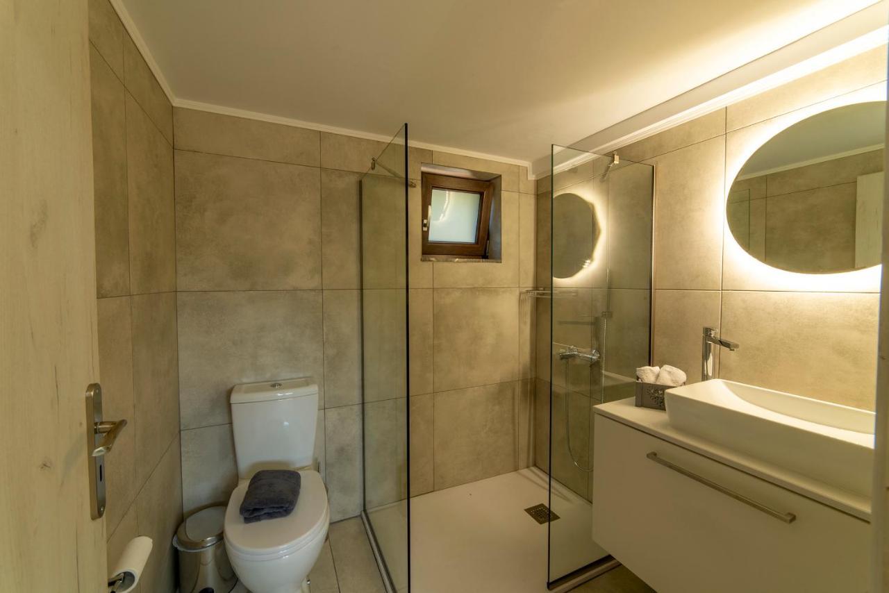 Emmy Villa Anevato エクステリア 写真